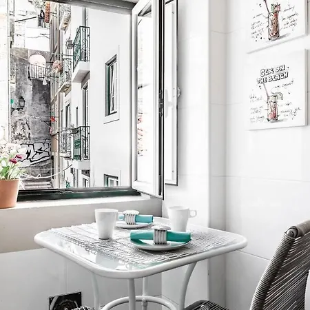 Alfama Balcony Apartament Lizbona